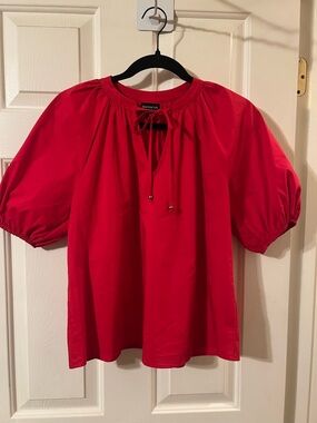 NWOT En Focus Studio Women’s Red Short Puff Sleeve Tie-Neck Top Size Small